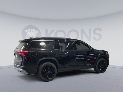 New 2026 Chevrolet Traverse LT w/ LPO, Floor Liner Package image 11