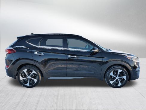 Used 2017 Hyundai Tucson Limited w/ Limited Ultimate Package 03 image 8