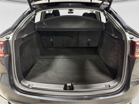 Used 2025 Tesla Model Y Long Range image 27