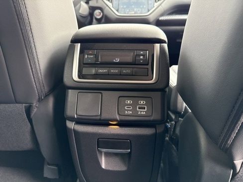 New 2026 Subaru Ascent Premium image 16
