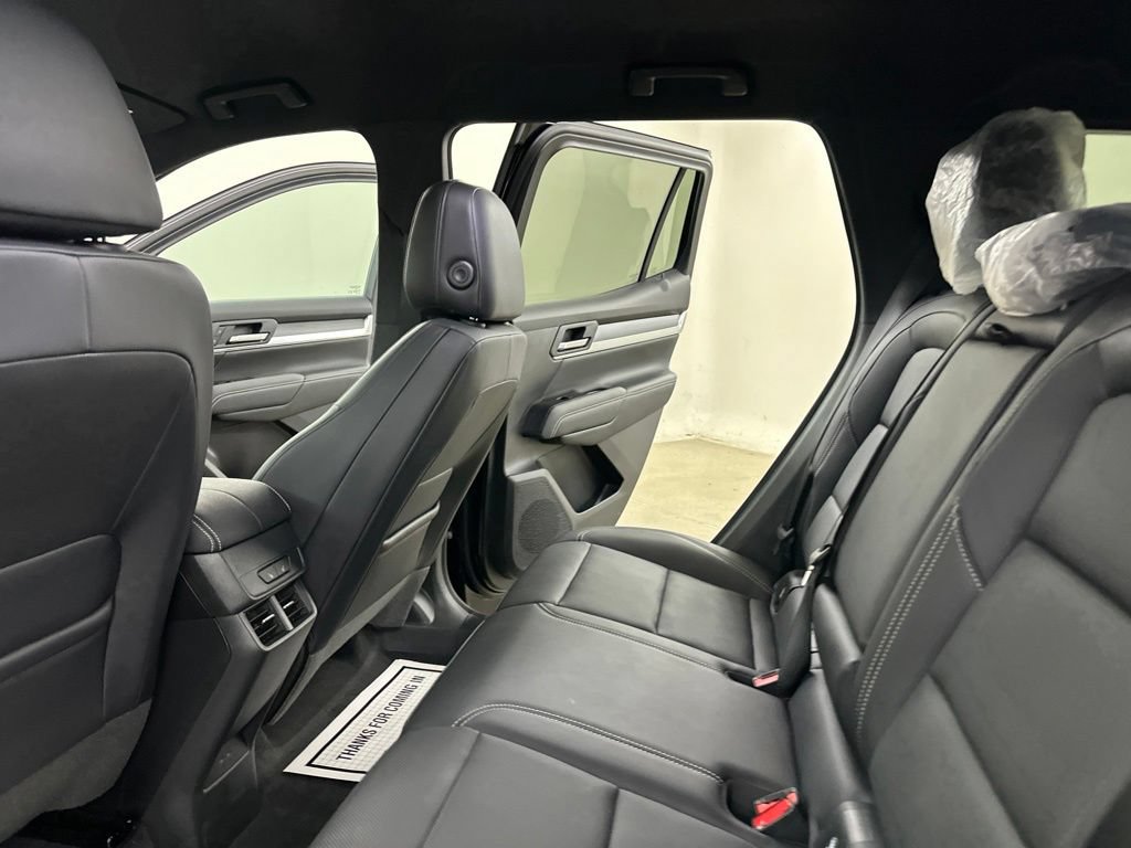 New 2027 GMC Terrain Elevation w/ Elevation Premium Package AWD/4WD image 33