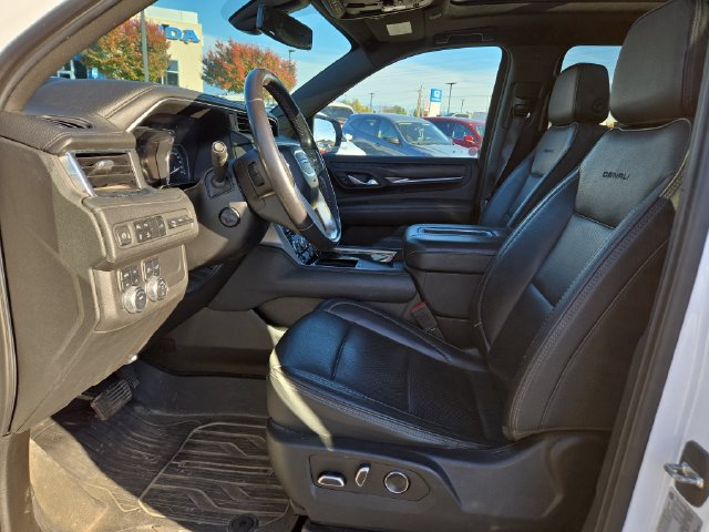 Used 2021 GMC Yukon XL Denali AWD/4WD image 2