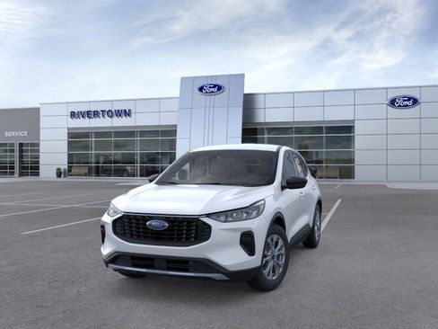 New 2026 Ford Escape Active image 2