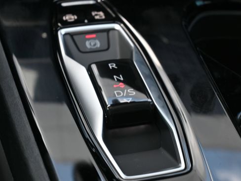 Used 2025 Audi A5 2.0T Premium Plus image 31