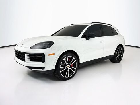 Certified 2026 Porsche Cayenne S AWD/4WD image 1