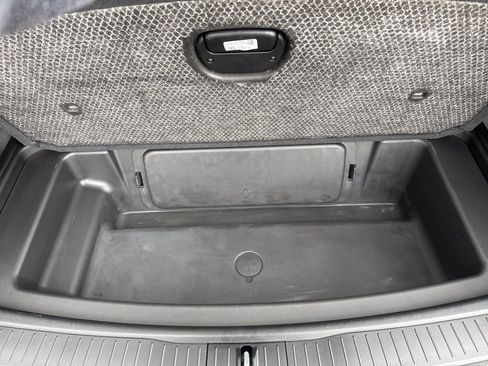 Used 2024 Jeep Grand Cherokee L Altitude image 8