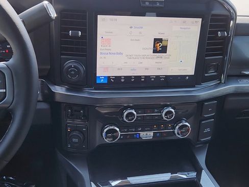 New 2025 Ford F350 Lariat w/ Lariat Ultimate Package image 19