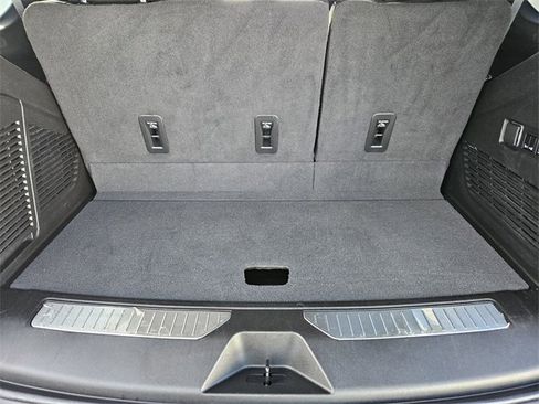 Used 2022 GMC Yukon Denali w/ Denali Ultimate Package image 33