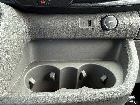 Used 2020 Ford Transit 250 Medium Roof AWD image 38