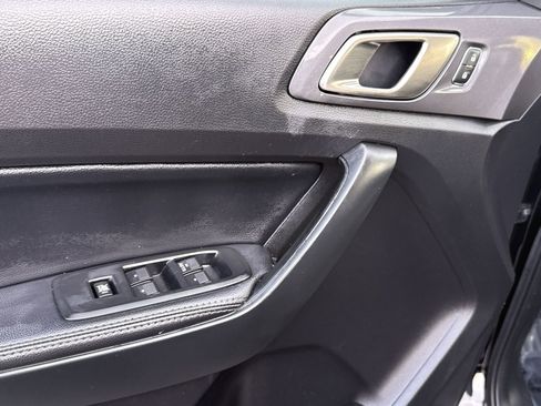 Used 2020 Ford Ranger Lariat image 14