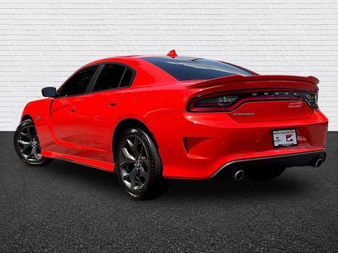 Used 2019 Dodge Charger GT RWD image 5