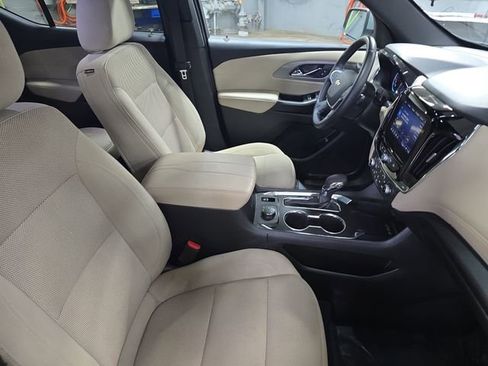 Used 2023 Chevrolet Traverse LT w/ LPO, Cargo Package image 11