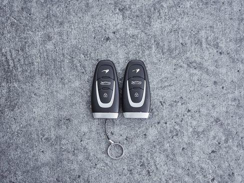 Used 2023 McLaren Artura image 74