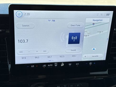 Used 2023 Ford Transit 350 XLT image 27