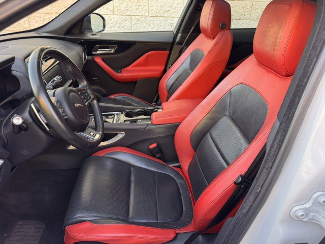 Used 2017 Jaguar F-PACE S AWD/4WD image 7