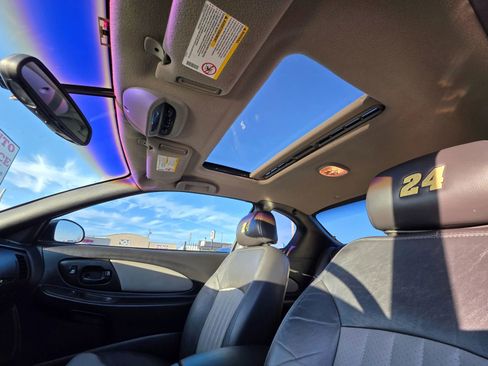 Used 2003 Chevrolet Monte Carlo SS image 4