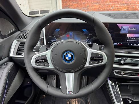 New 2026 BMW X5 xDrive50e image 12