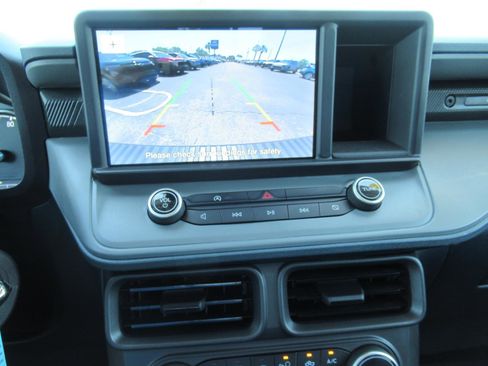 Used 2023 Ford Maverick Tremor AWD/4WD image 32