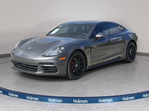 Used 2018 Porsche Panamera 4S image 8
