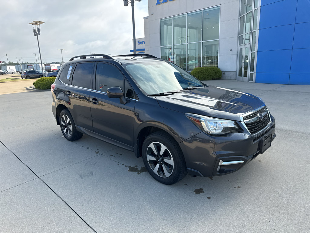 Used 2018 Subaru Forester 2.5i Limited AWD/4WD image 3