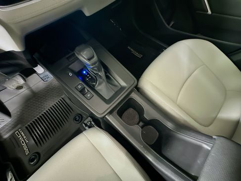 Certified 2026 Toyota Corolla Cross L FWD image 21