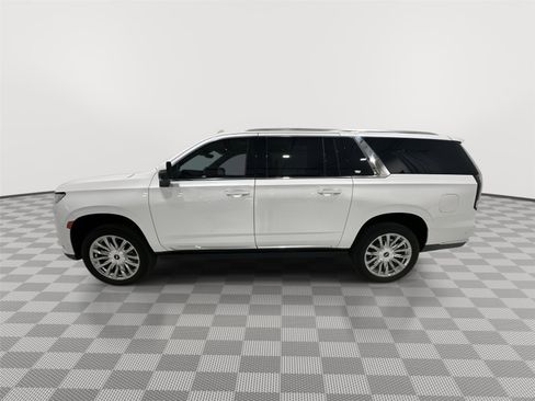 Used 2024 Cadillac Escalade ESV Premium Luxury w/ Performance Package AWD/4WD image 2