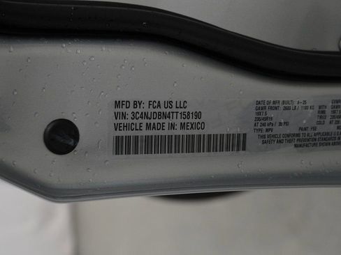 New 2026 Jeep Compass Latitude image 41