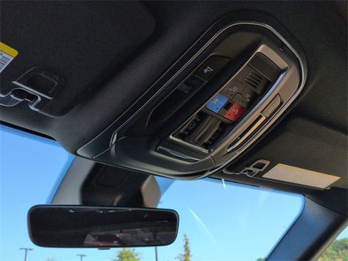 New 2025 Jeep Grand Cherokee Laredo X image 21