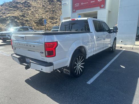 Used 2019 Ford F150 Platinum w/ Equipment Group 701A Luxury AWD/4WD image 3
