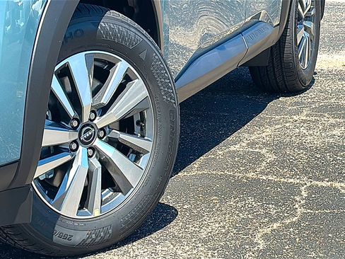 New 2026 Nissan Pathfinder SL w/ Cargo Package FWD image 3