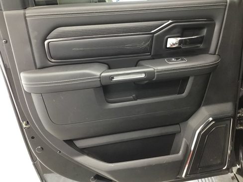 Used 2022 RAM 3500 Limited AWD/4WD image 32