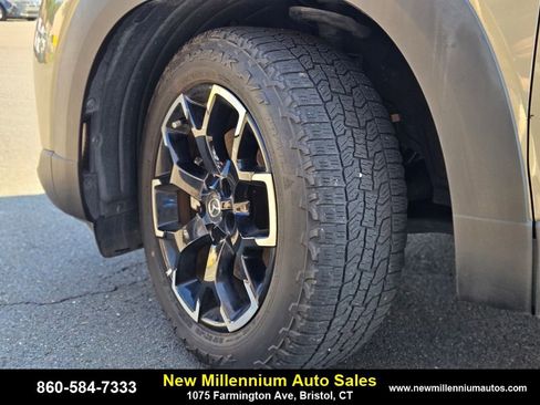 Used 2023 MAZDA CX-50 Meridian Edition image 33