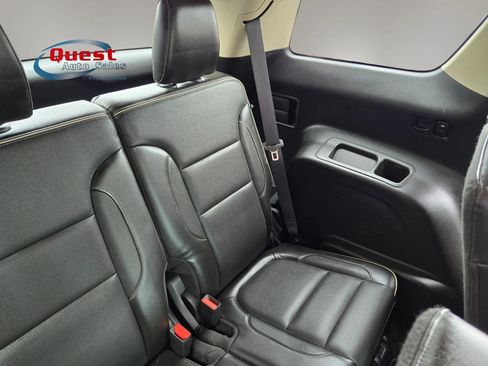 Used 2018 GMC Acadia Denali AWD/4WD image 54