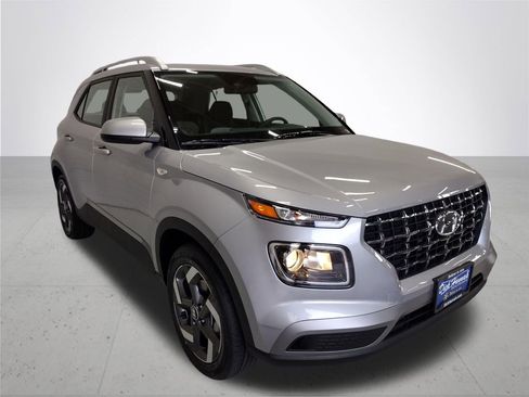 New 2026 Hyundai Venue SEL image 5