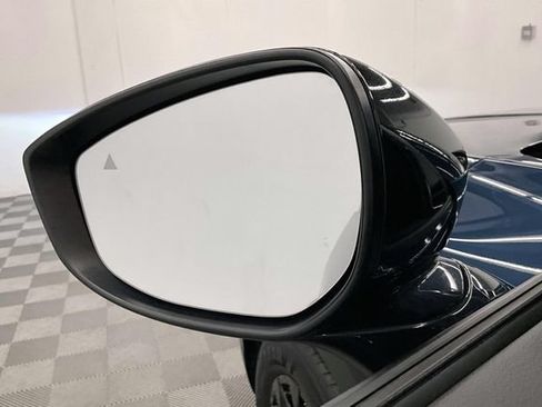 Used 2025 MAZDA CX-50 AWD 2.5 Hybrid w/ Premium Pkg image 40