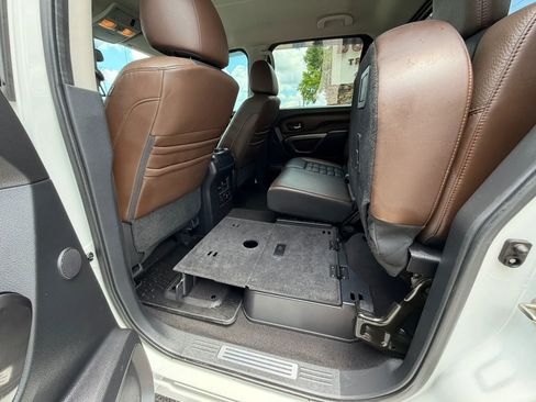 Used 2017 Nissan Titan Platinum Reserve AWD/4WD image 16