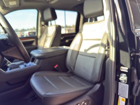 Used 2025 GMC Sierra 2500 Denali w/ Denali Reserve Package image 14