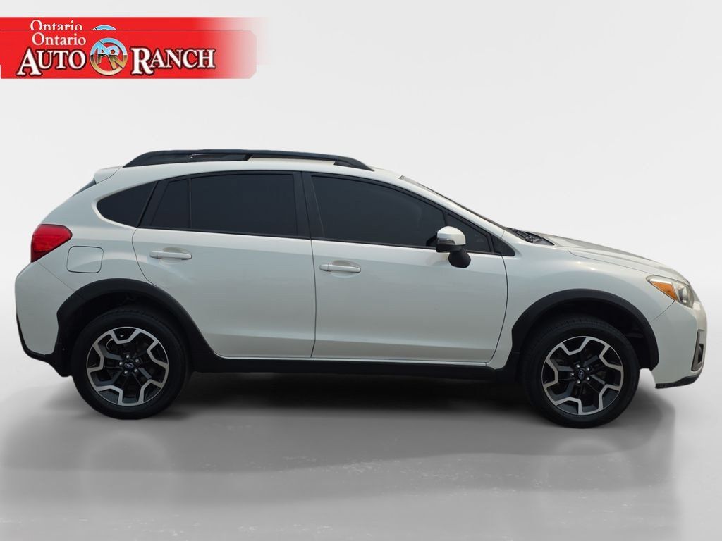 Used 2017 Subaru Crosstrek 2.0i Limited AWD/4WD image 6