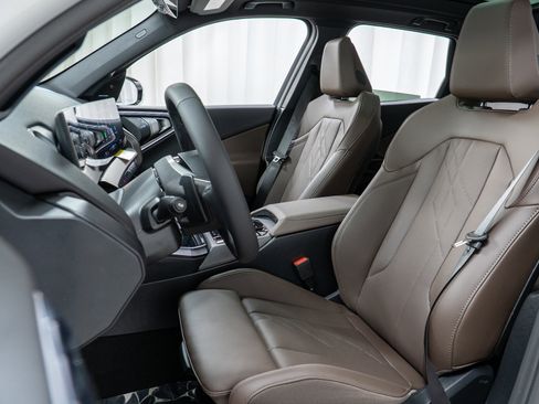 New 2026 BMW X3 xDrive30 w/ Premium Package image 13