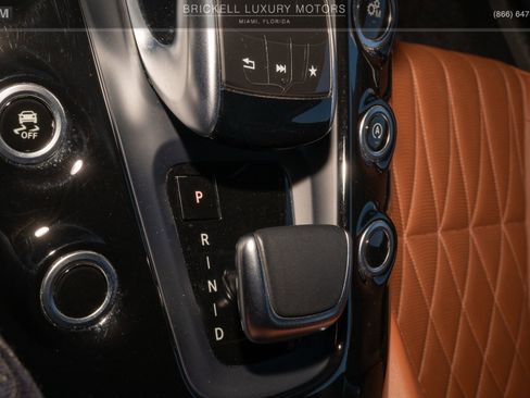 Used 2018 Mercedes-Benz AMG GT Roadster image 25