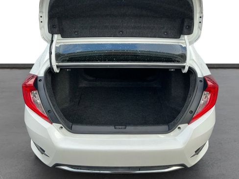 Used 2020 Honda Civic Touring image 24