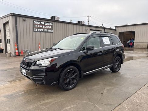 Used 2018 Subaru Forester 2.5i Touring image 3