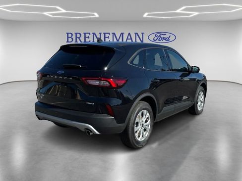 Used 2025 Ford Escape Active w/ Cold Weather Package image 5