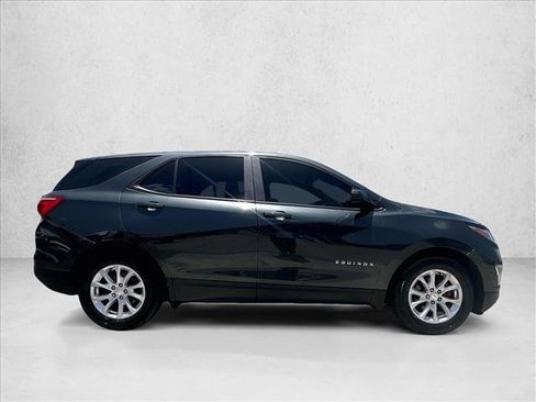 Certified 2020 Chevrolet Equinox LS FWD image 5