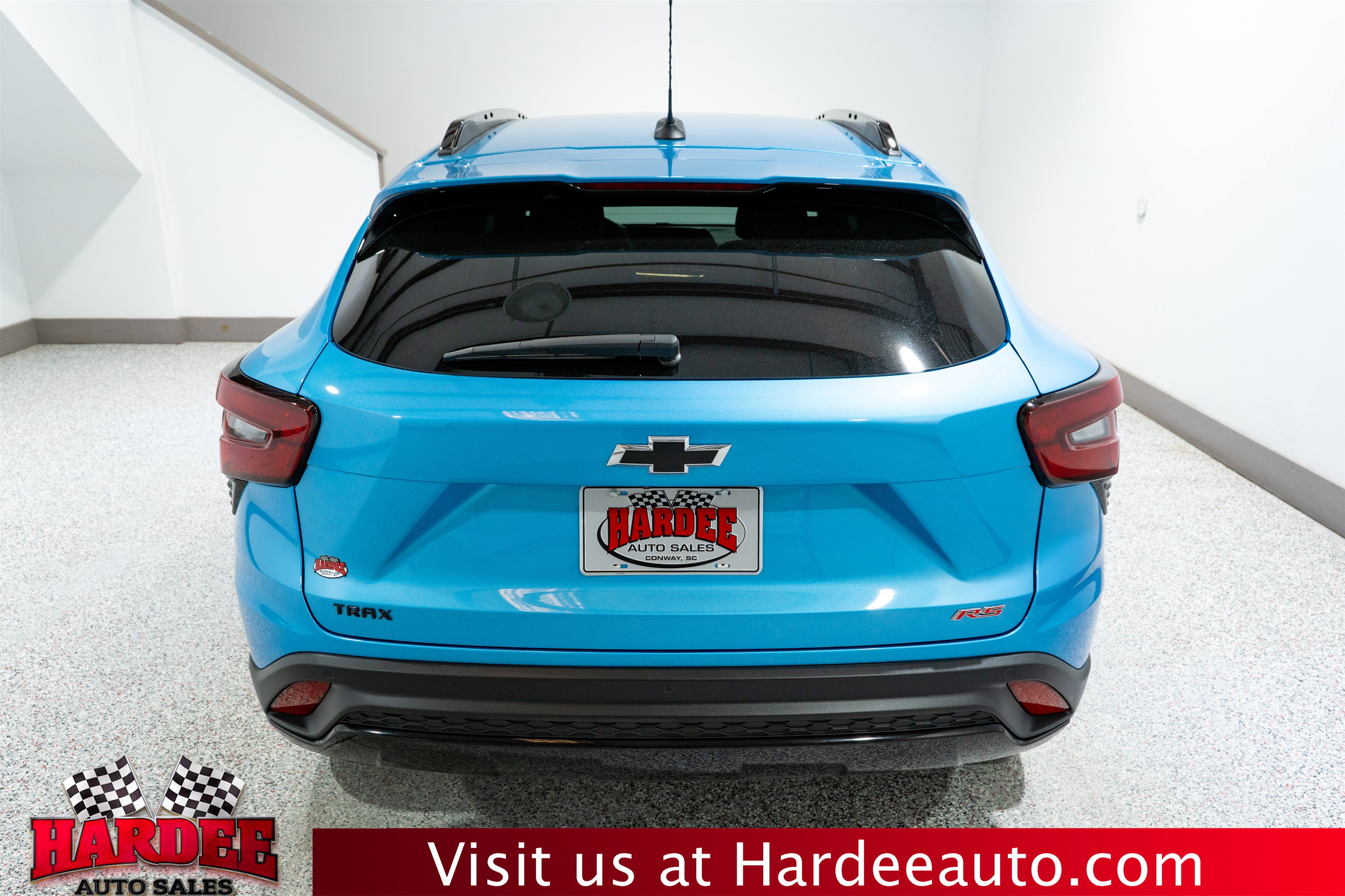 Used 2025 Chevrolet Trax RS w/ Driver Confidence Package FWD image 4