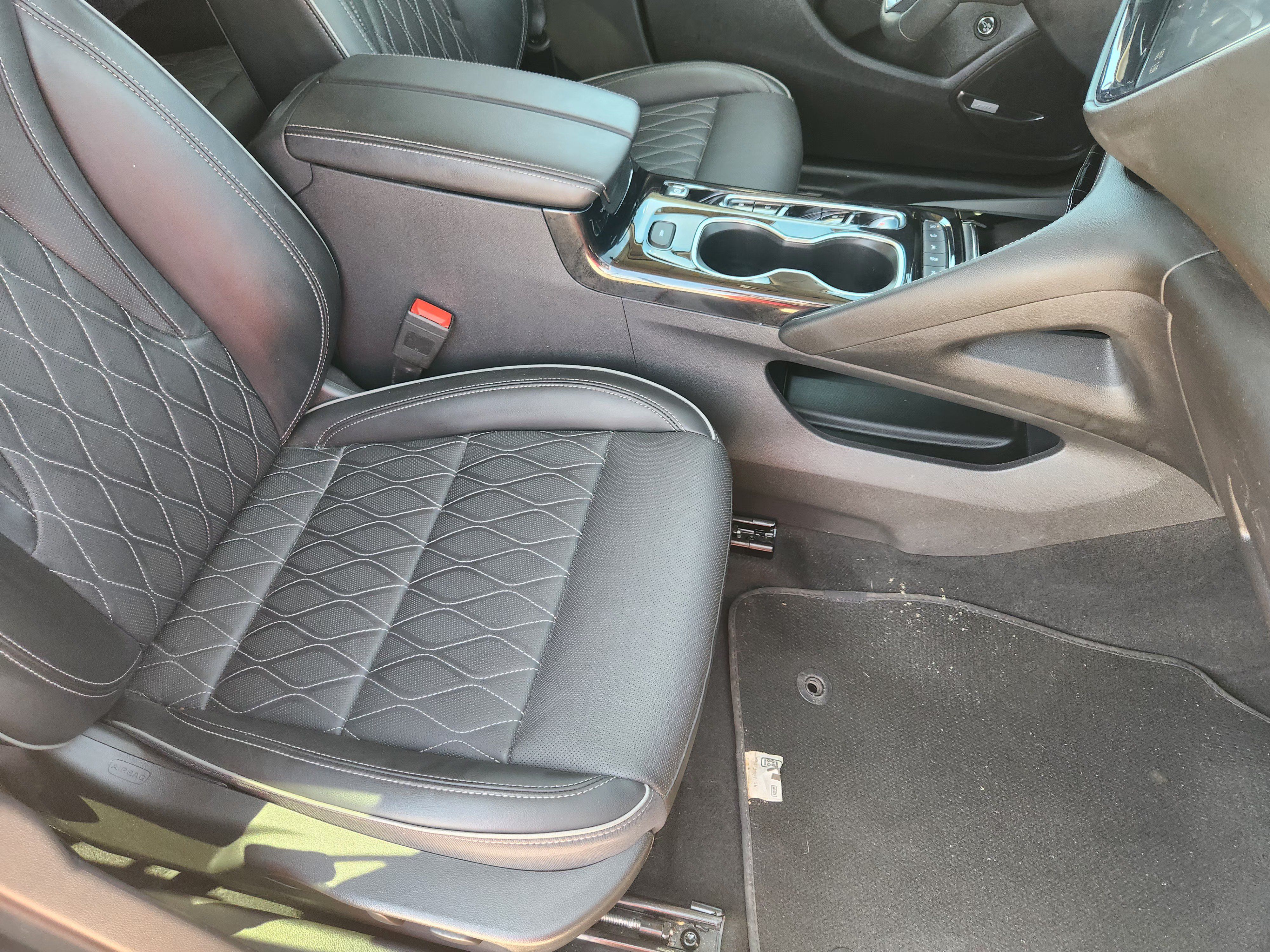 Used 2023 Buick Envision Avenir AWD/4WD image 15
