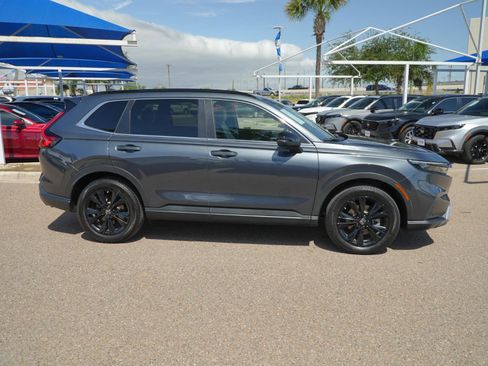 Used 2024 Honda CR-V Sport Touring image 4