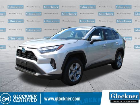 Used 2022 Toyota RAV4 XLE w/ Convenience Package AWD/4WD image 1