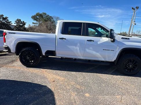 New 2026 Chevrolet Silverado 2500 LT w/ Trail Boss Package image 4