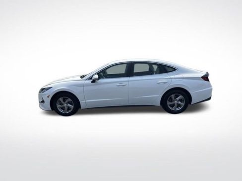 Used 2023 Hyundai Sonata SE w/ Preferred Accessory Package image 2